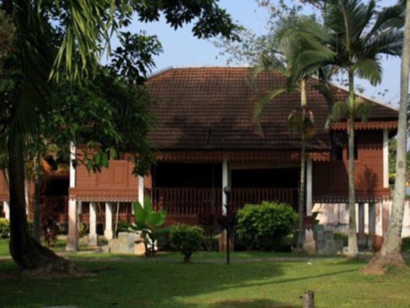 Green Village Pasir Salak Eco River Resort Kampung Gajah  Kültér fotó